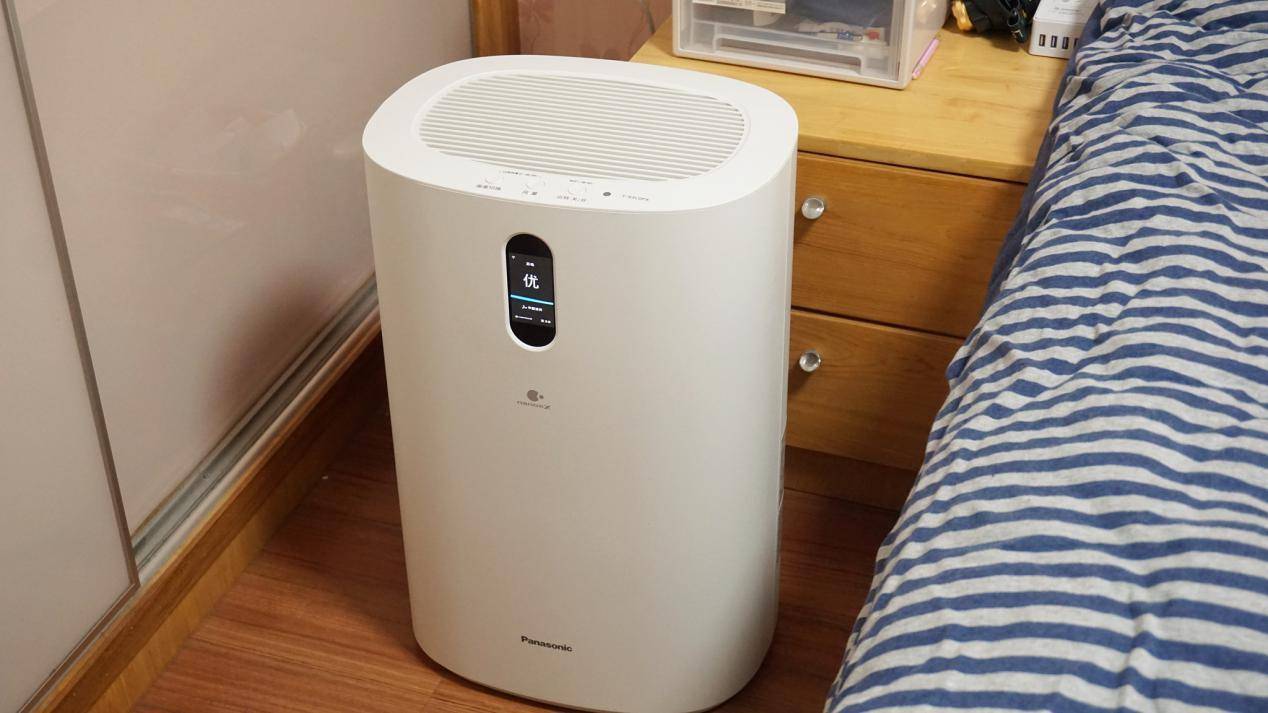 居家隔离必备电器,松下空气净化器f-93c0px评测