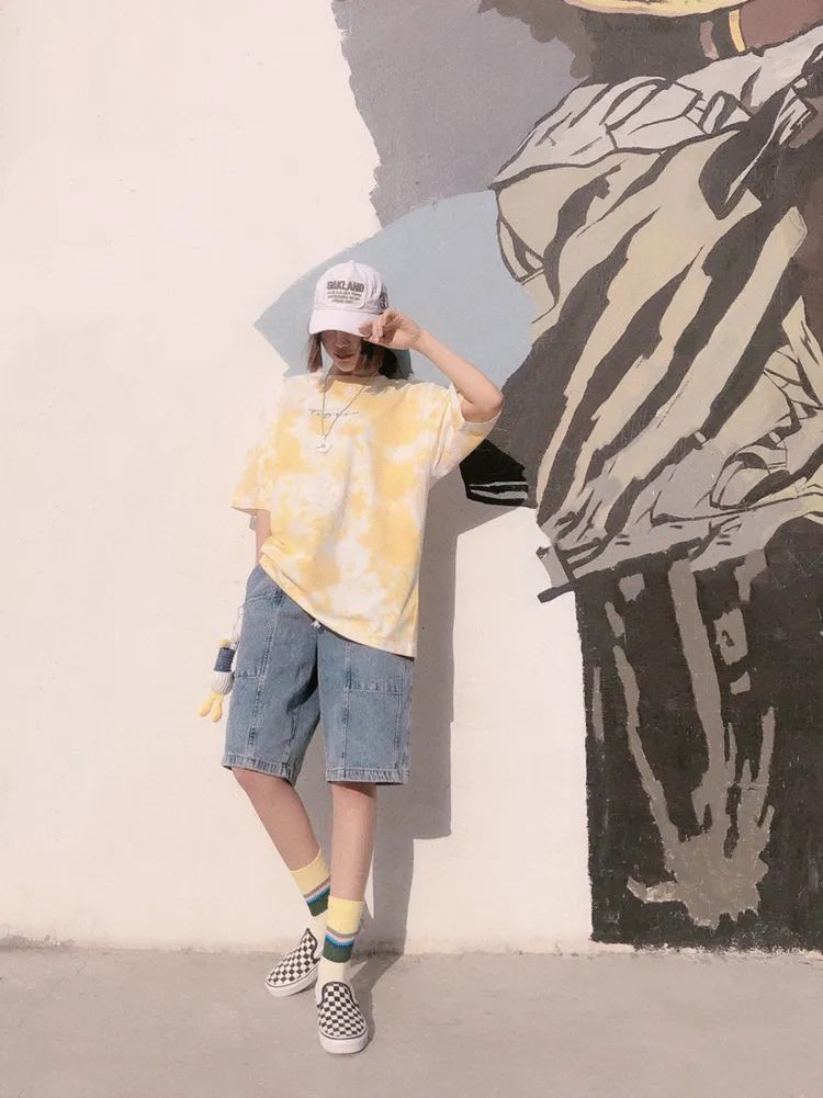 什么颜色的扎染好看,穿搭蓝色系过年