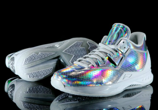 盘点明星球鞋,2019赛季nba球星上脚球鞋詹姆斯