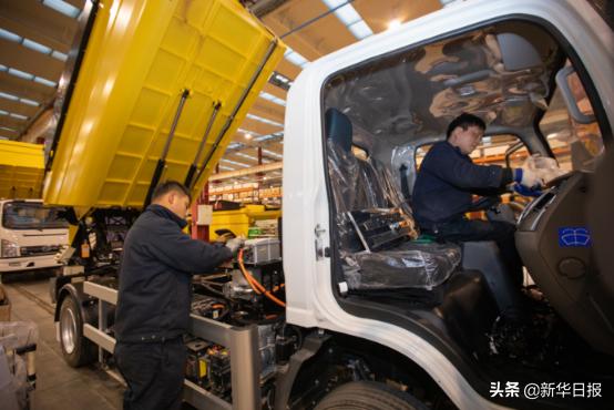 践行使命开新局,践行初心担使命砥砺奋进新征程