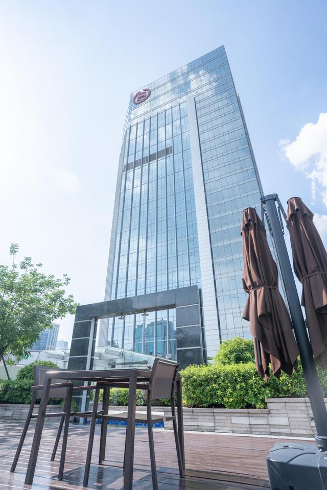 广州市性价比高的带泳池的酒店,广州市的露天泳池酒店