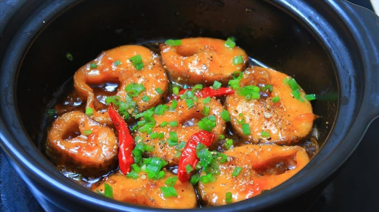 越南特色好吃的美食大全攻略 (40种好吃的越南美食)