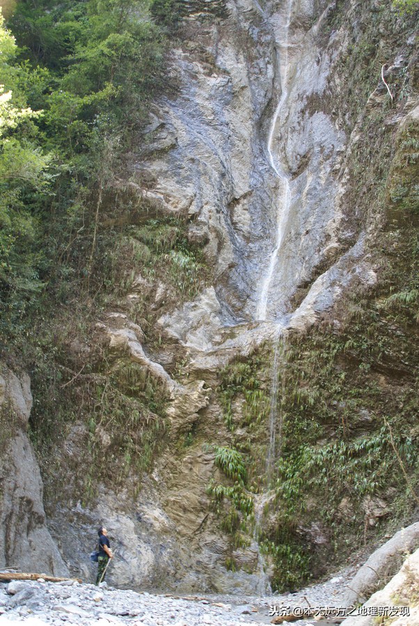 湖北竹山武陵峡桃花源,湖北竹山县桃花源