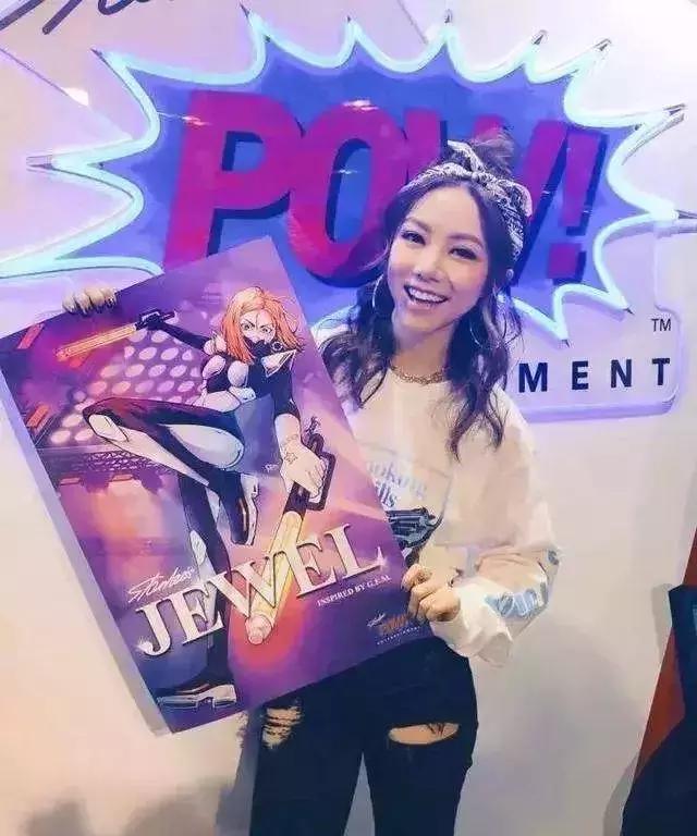 说“我的歌都有爆的潜力”的邓紫棋，才不是一个没有故事的女同学