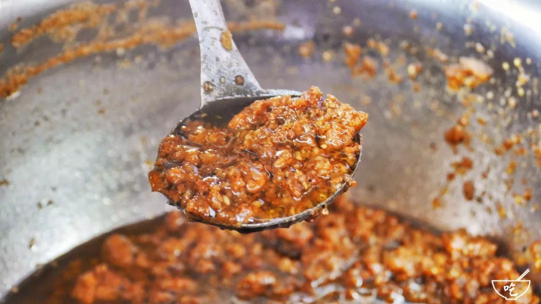 「十堰美食」51厂这家店，开了20多年只卖1种面，味道仍旧让人痴迷