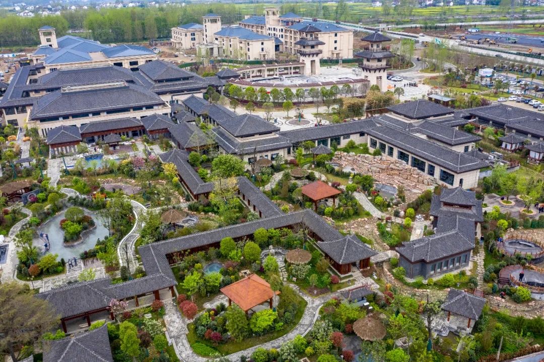 陕西勉县九昱汉水旅游度假区温泉中心开业，县委书记马大勇致词！