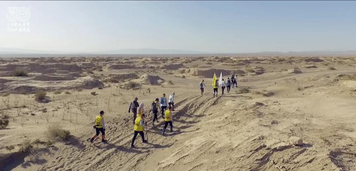 淮南朝阳医院18名医生，两天一夜暴走56公里，平庸的生活中拥抱你