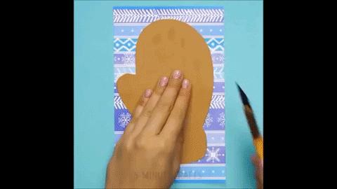 圣诞节快到了想用卡纸做个圣诞树,给老师圣诞贺卡