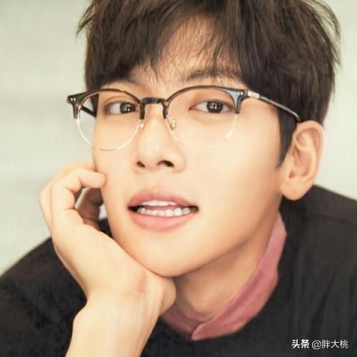 韩剧腹肌美男图片,欧巴腹肌韩剧