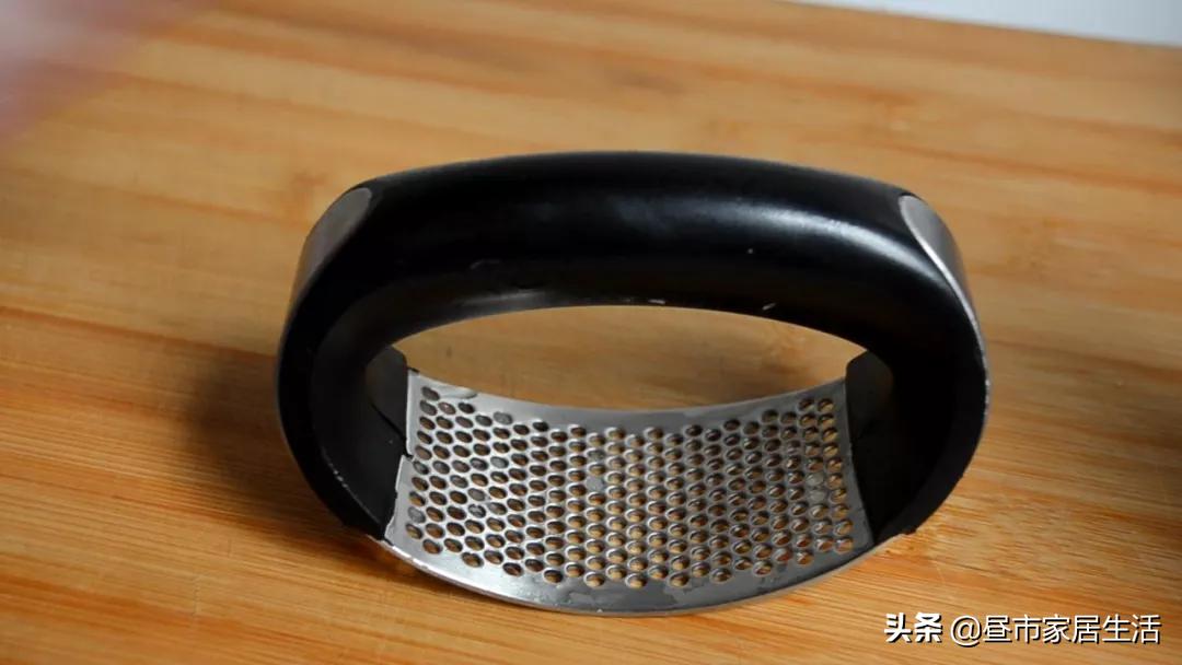 厨房事情太繁琐，笑着买回来神器，哭着丢进了垃圾桶