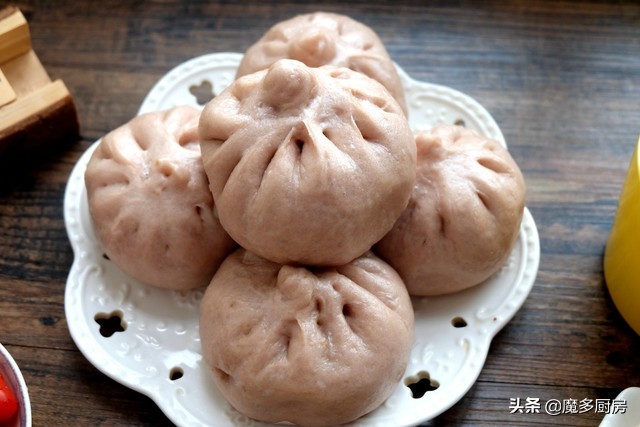大包子的包子皮,妈妈蒸的大包子美味