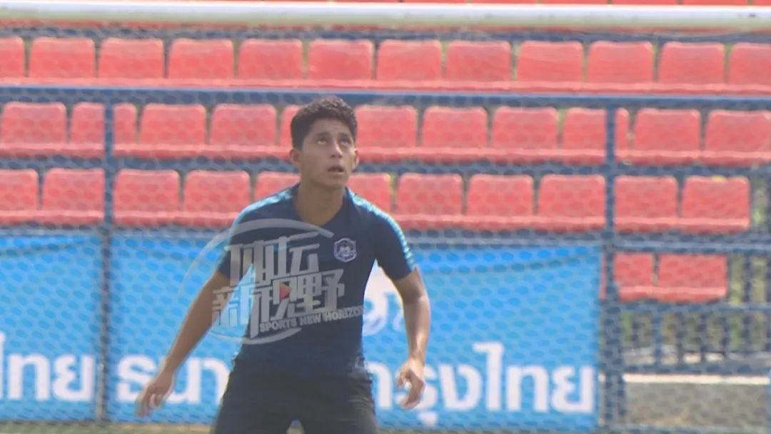 结束隔离,向球队报到!这样的“驰援”胜“引援”