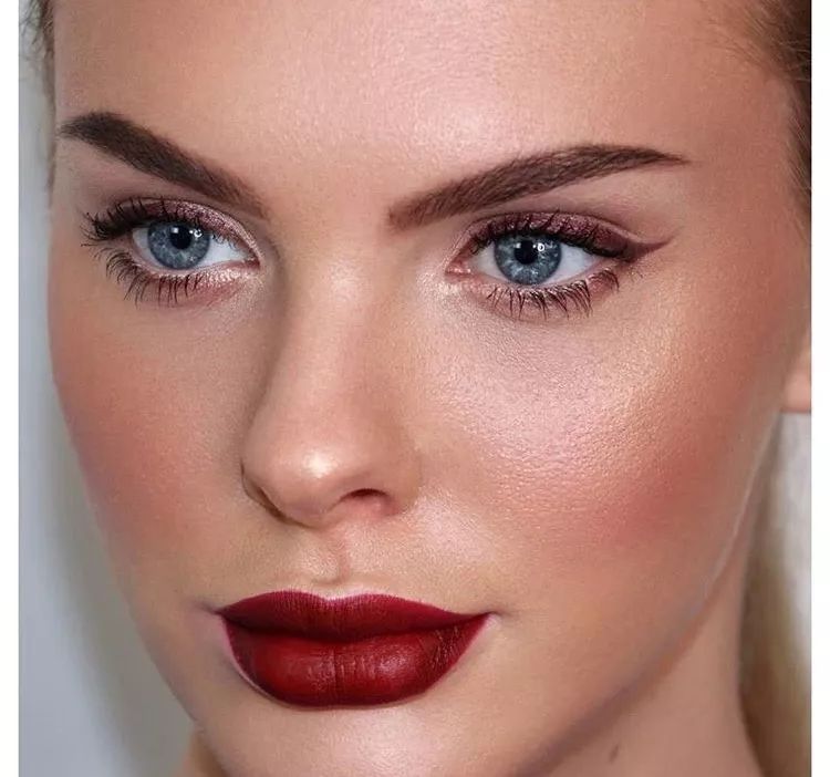 让麻辣鸡”从良”比裸妆更高阶，Jouer就搞定，还打什么水光针