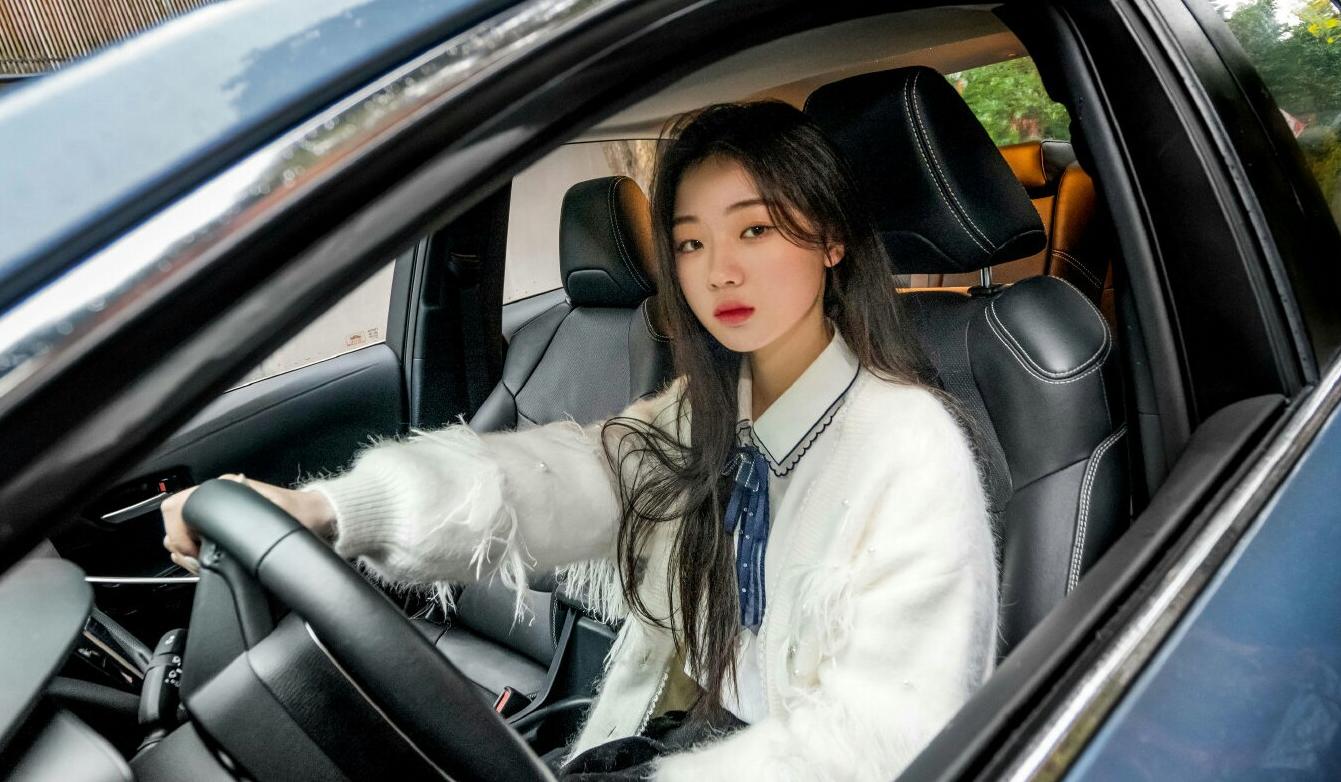 有一个美丽的女孩简谱,有个美丽的女孩她的名字叫