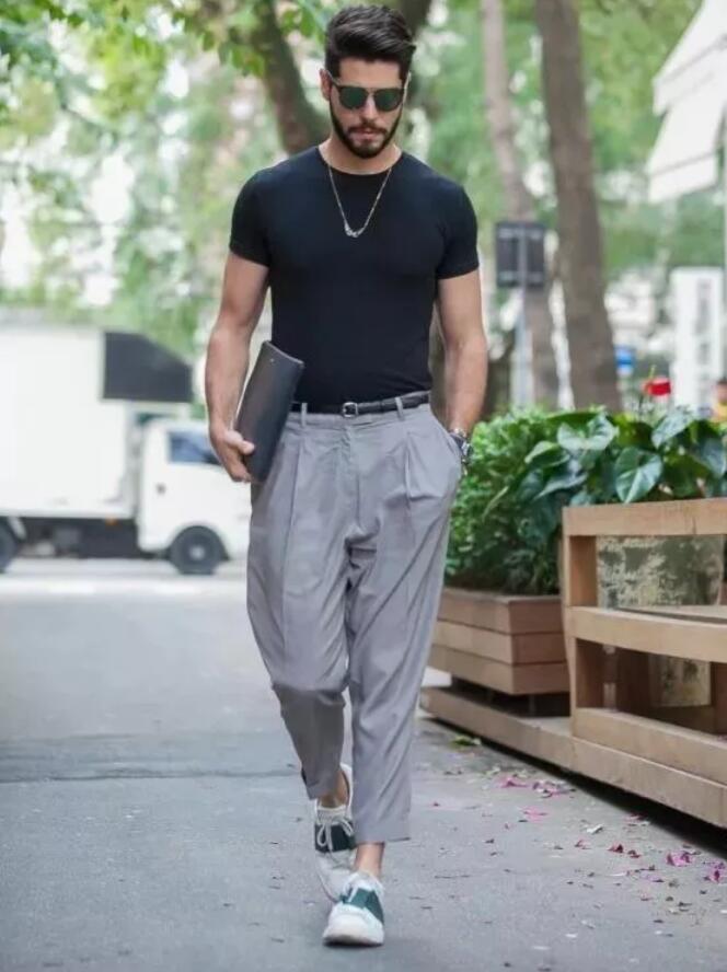 5个男生卷裤腿神技，你一定要学！别再和插秧队队长赵四一样了！