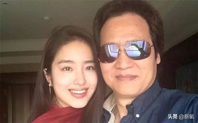 抢了刘亦菲干爹还发博踩天仙，但她这个部位肿得惊人