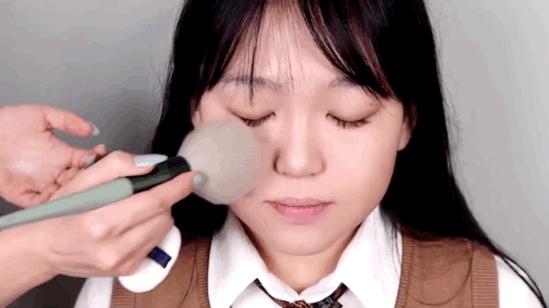 肉脸女孩怎么打扮,肉脸女生怎么变风格