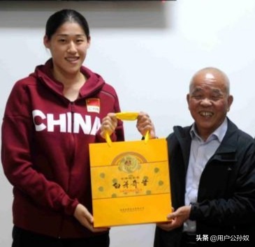 “中国女排娘家茶”的前身今世，陈忠和、郎平联手扶持