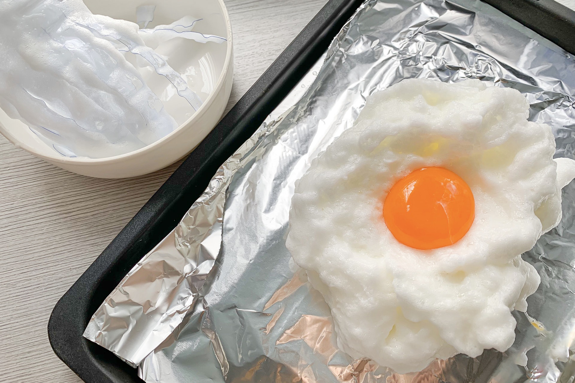 自制打蛋神器教程,用塑料杯做打蛋神器