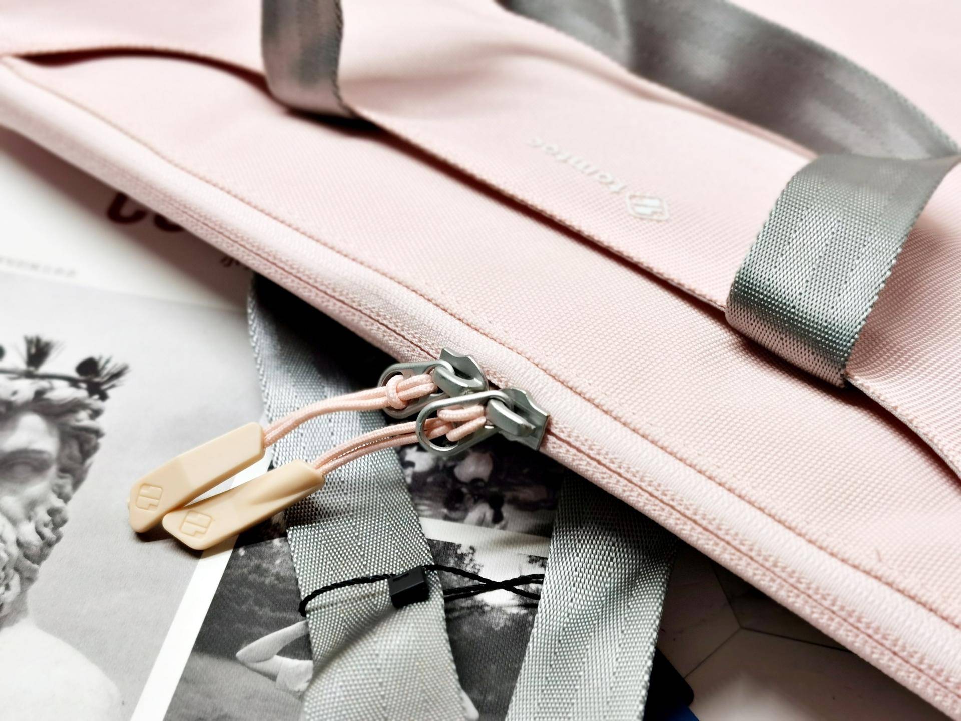 女人控制不住买衣服,女生总是控制不住买衣服