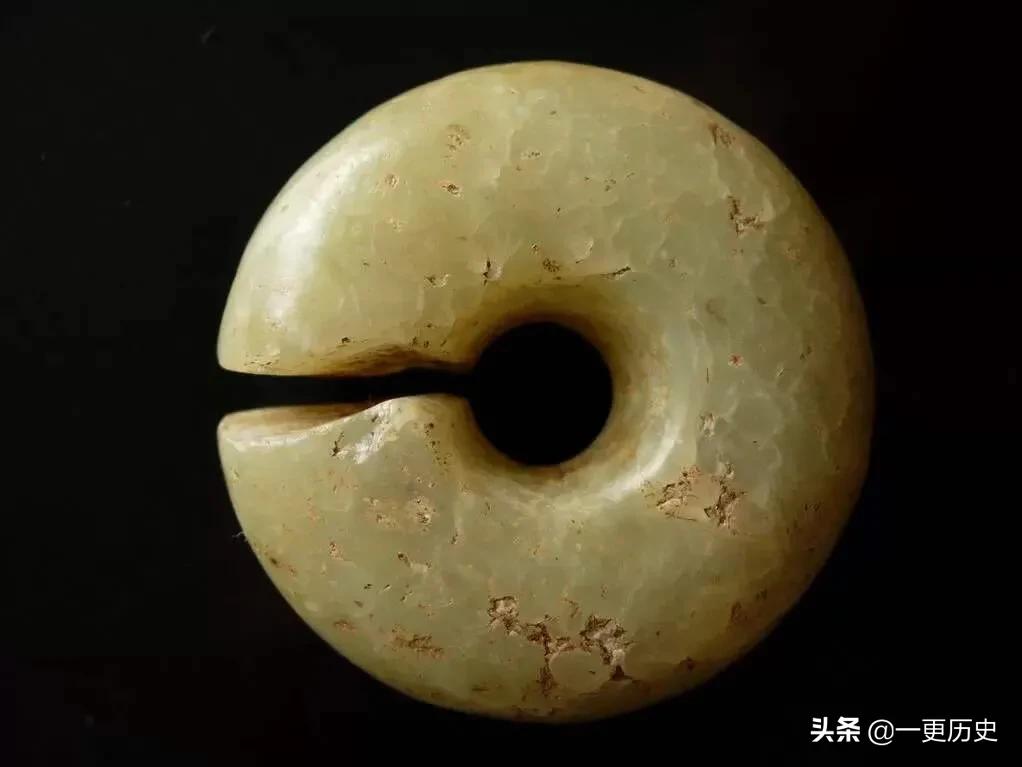 “半环曰玦”，代表着盛极必衰的玦都有什么功能和意义？