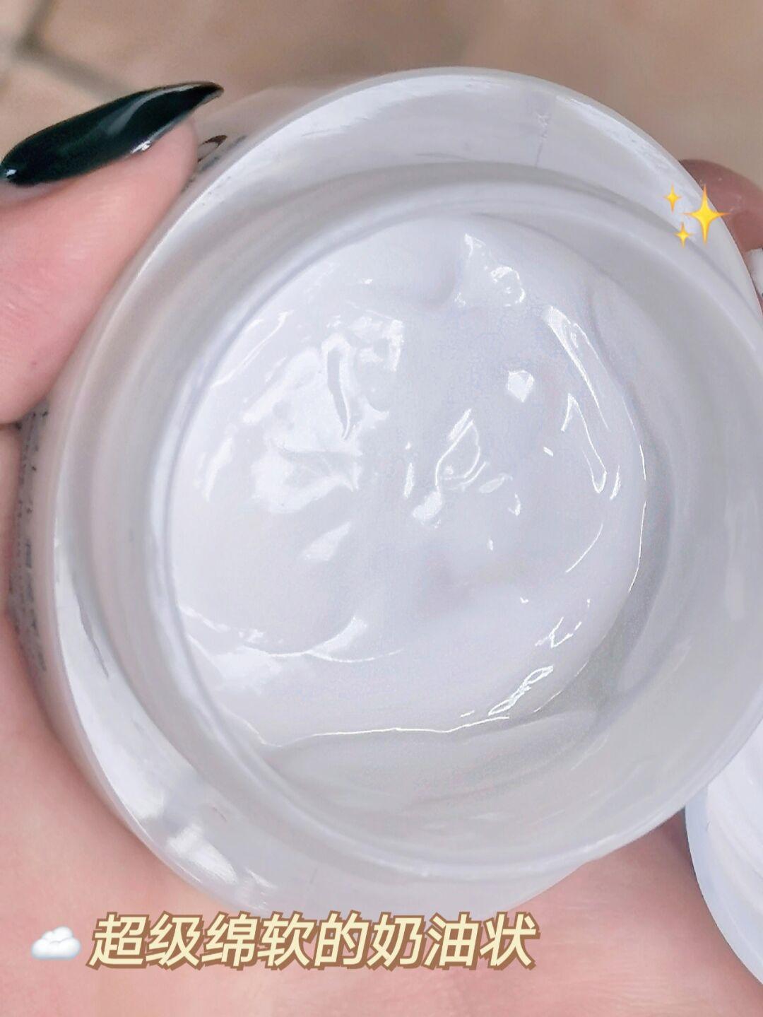 换季必备补水修护宝藏面霜,firstaidbeauty急救面霜敏感肌