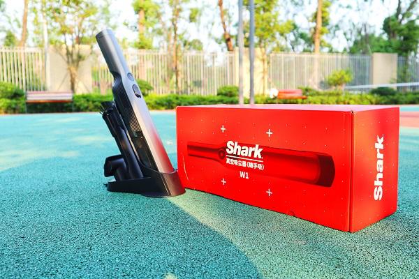 无线不贵吸拖一体吸尘器测评,shark吸尘器测评