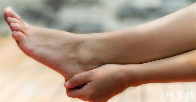 不穿浪费,穿则自虐。新鞋磨脚怎么办?小窍门解放你的双脚