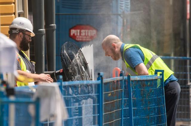 加拿大高温愈演愈烈气温突破50度,加拿大2022年极端天气