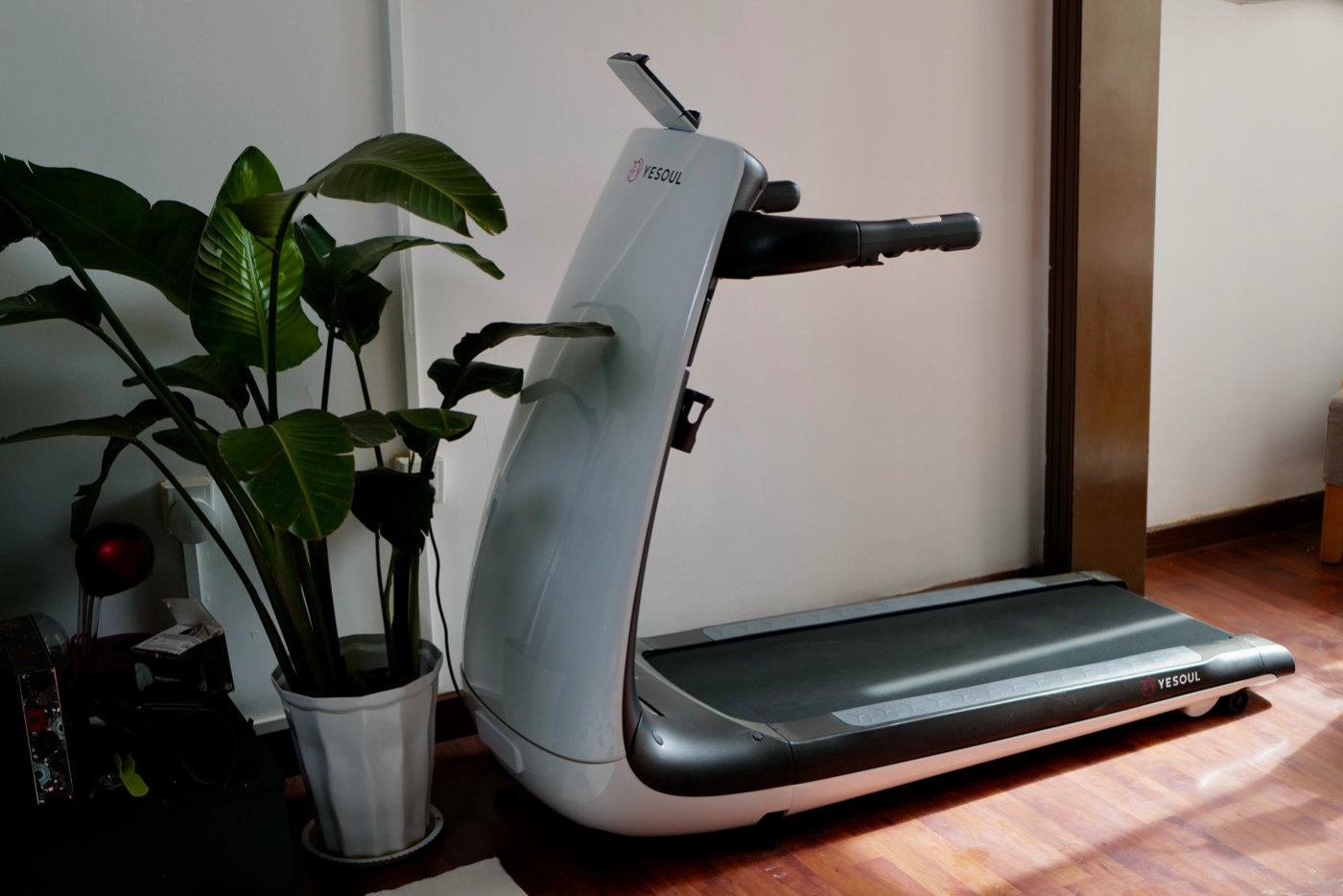 野小兽p30跑步机男士用着怎么样,野小兽跑步机p30怎么折叠