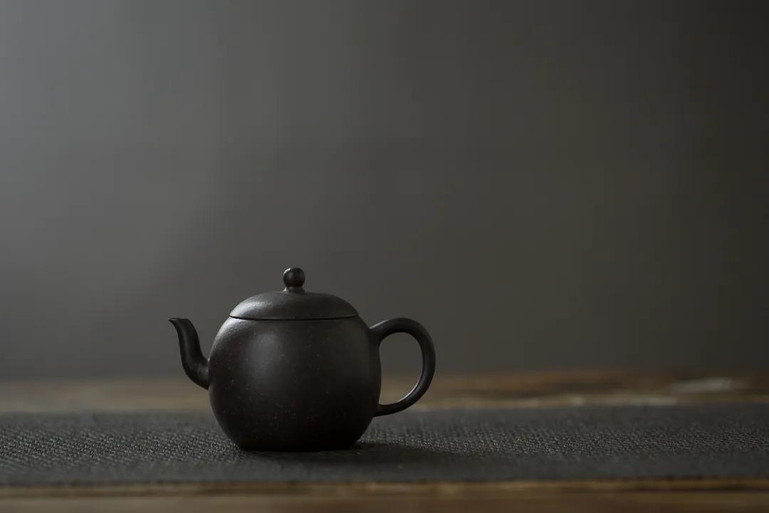 黑朱泥壶怎么样,朱泥小龙蛋茶具