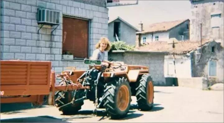 炸碎，灭门、逃难、流血，你无法想象金球奖“魔笛”经历过什么