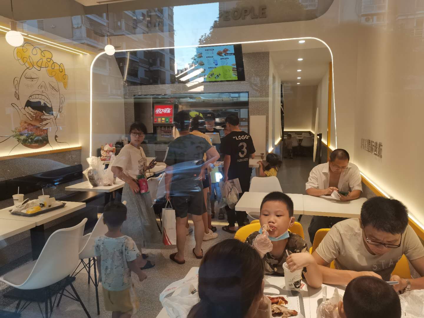 开一家汉堡店选址要注意什么?4个关键点要牢记