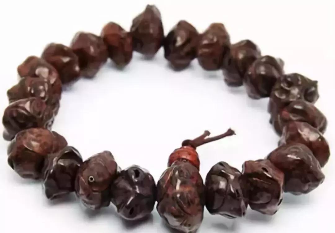 认识了70种菩提，您就是半个专家，再逛文玩市场就没有压力啦！