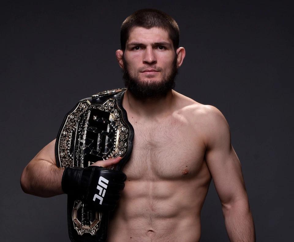 白大拿对小鹰赛后对话,白大拿小鹰