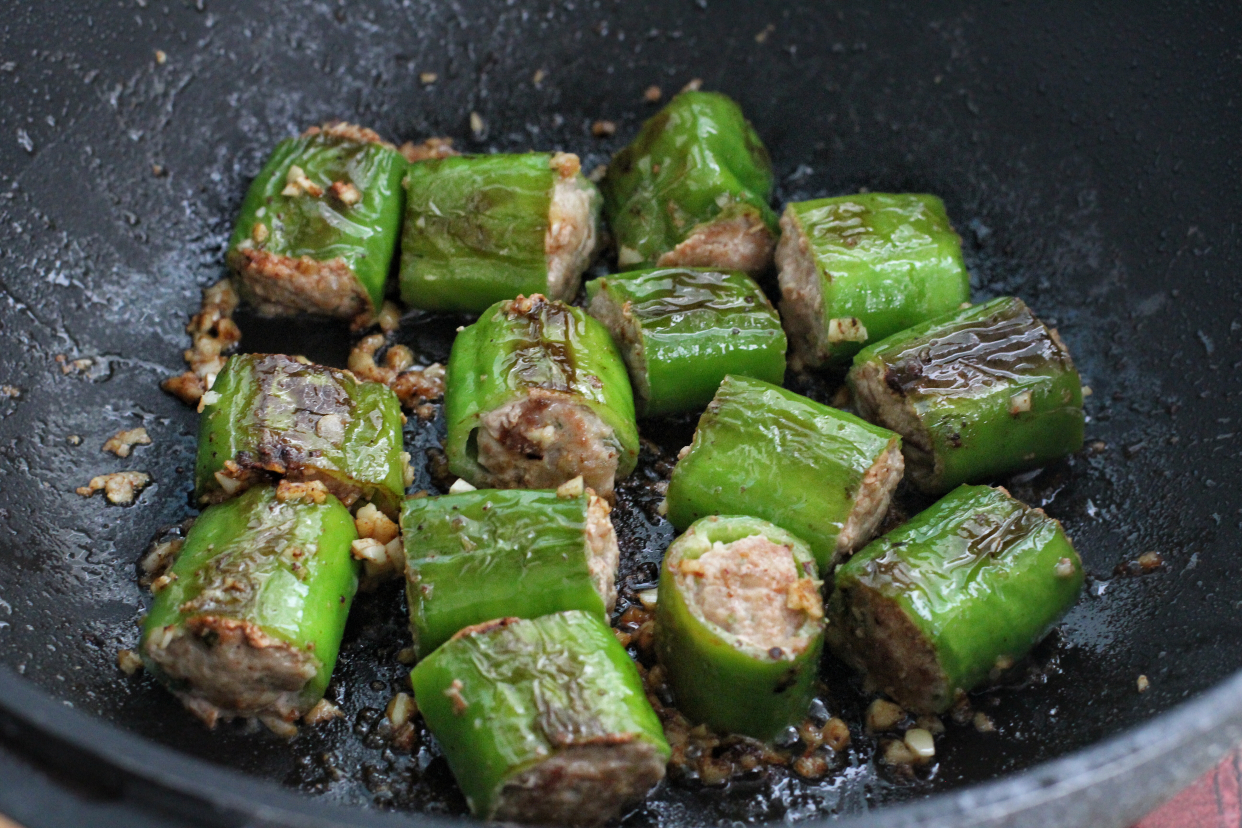 小孩也能吃的辣椒做法,辣椒太辣了吃不完怎么处理