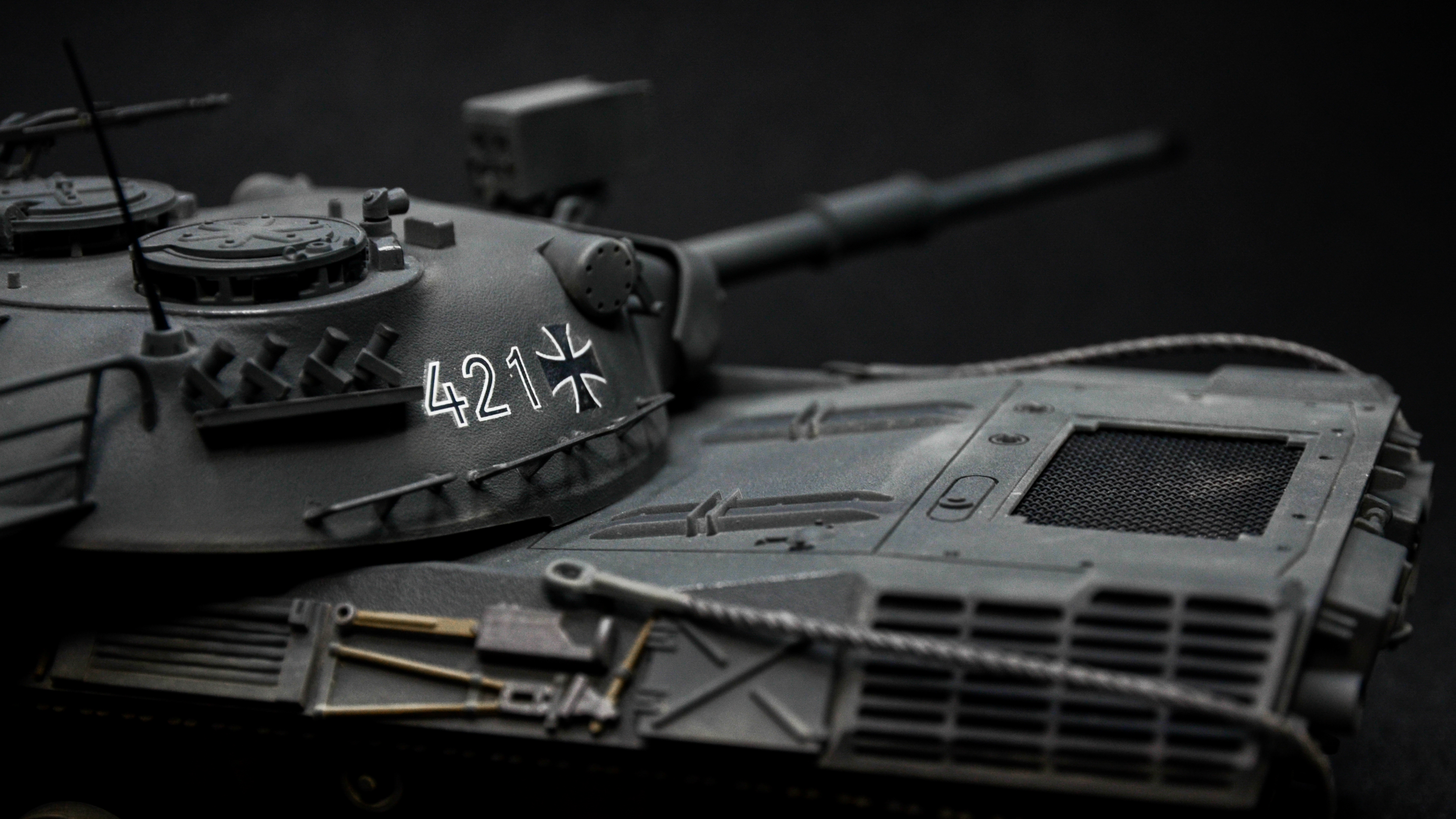 虎王式重型坦克模型制作,虎王坦克全内构模型制作视频