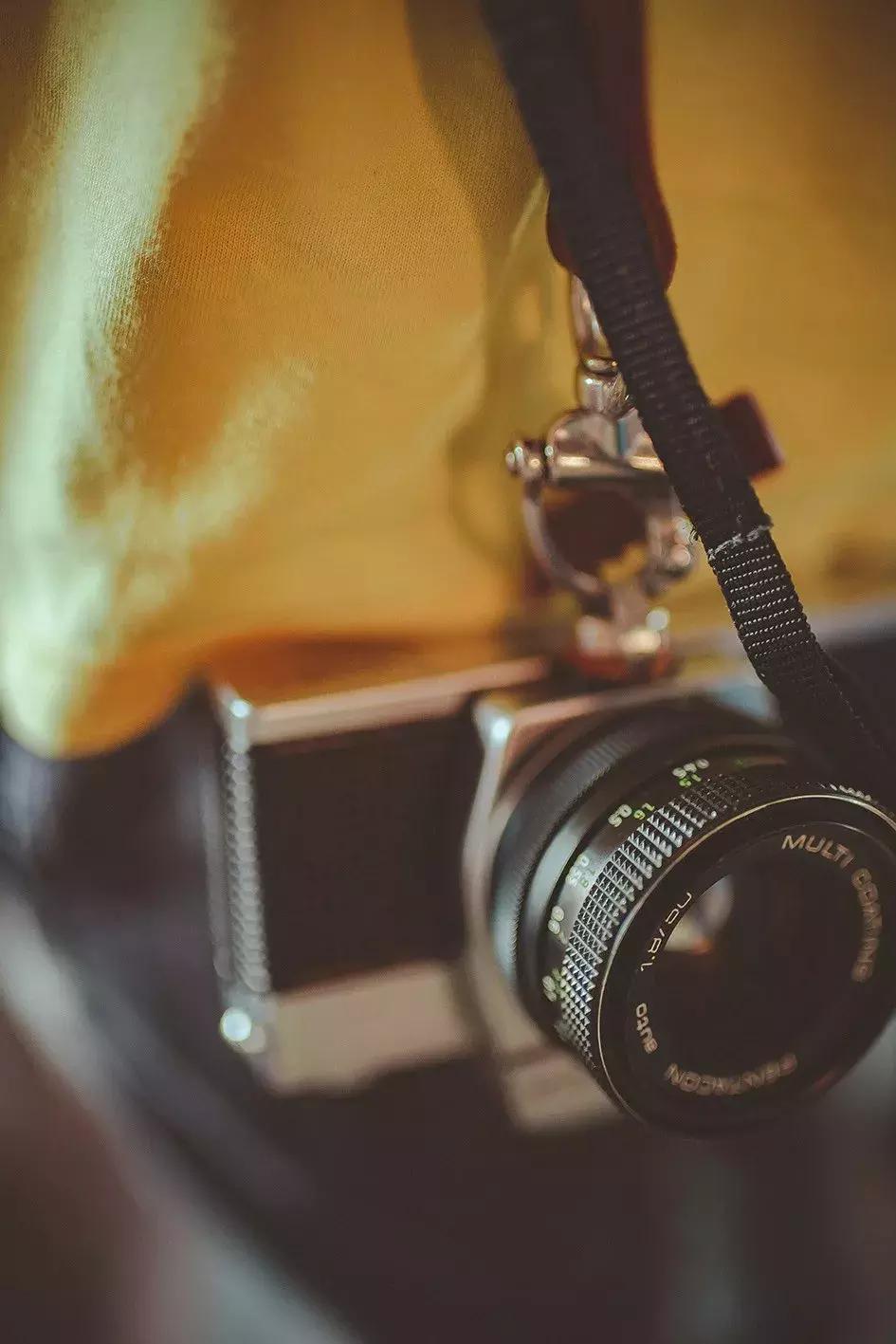 快门调快了照片很黑怎么办,快门光圈感光度白平衡曝光补偿