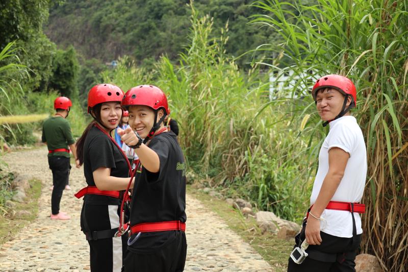 五指山红峡谷漂流一日游,五指山红峡谷漂流后还可以去哪玩