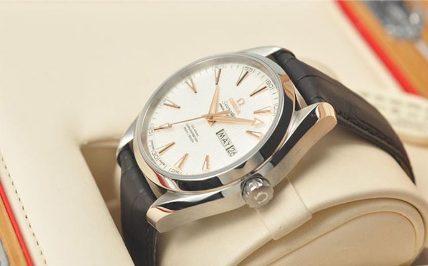 手表时尚款男表,男士手表经典款和时尚款