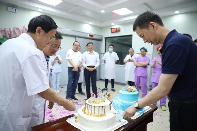 甘肃宝石花医院门诊时间,甘肃宝石花医院有哪些科室