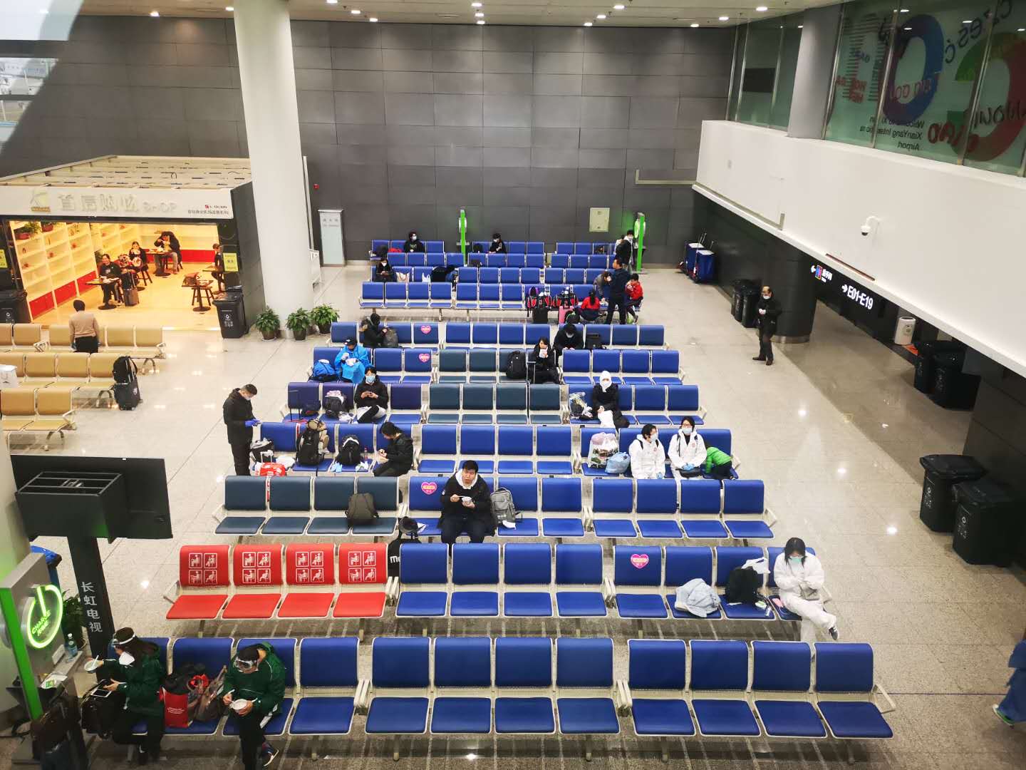 疫情期间，入境人员如何“通关”？记者带你实地体验西安海关的“通关”流程