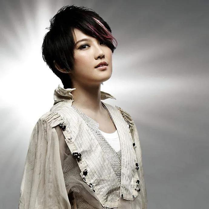 06“超女”重聚风波：王者和青铜到底哪里不一样？