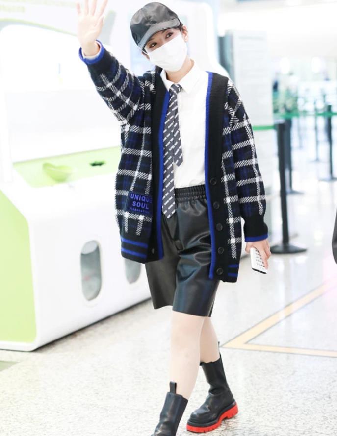 马丁靴女款爆款2021秋冬bv,bv人气浮力款厚底2021马丁靴