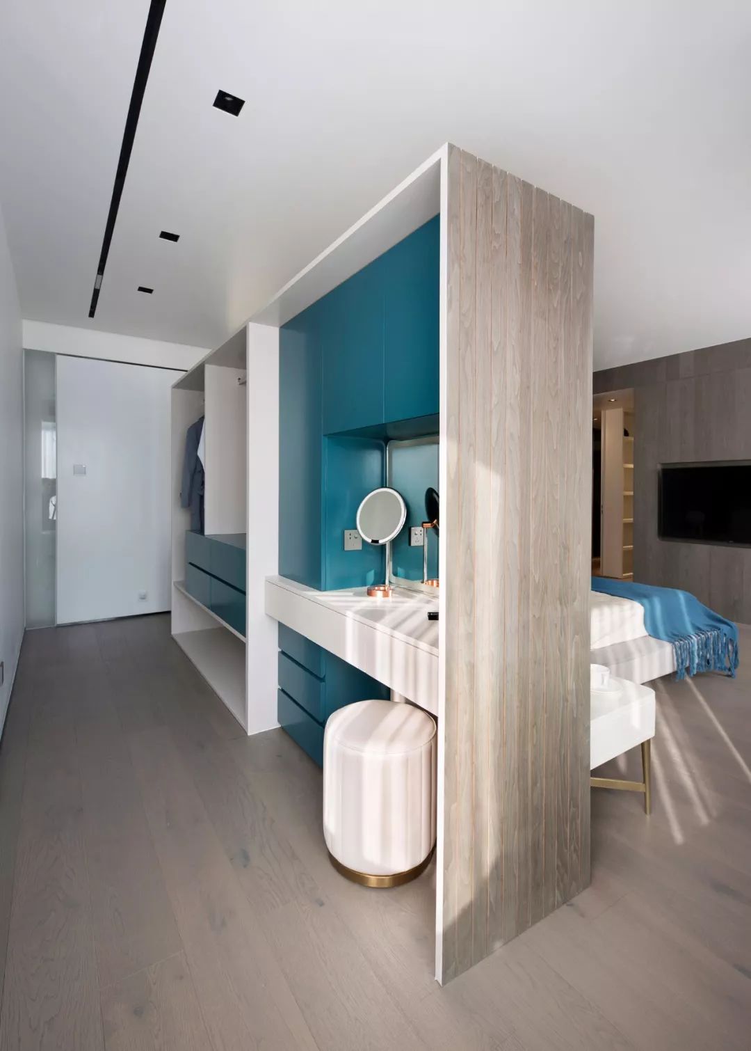 轻奢惬意舒展空间设计,141平新中式禅意设计