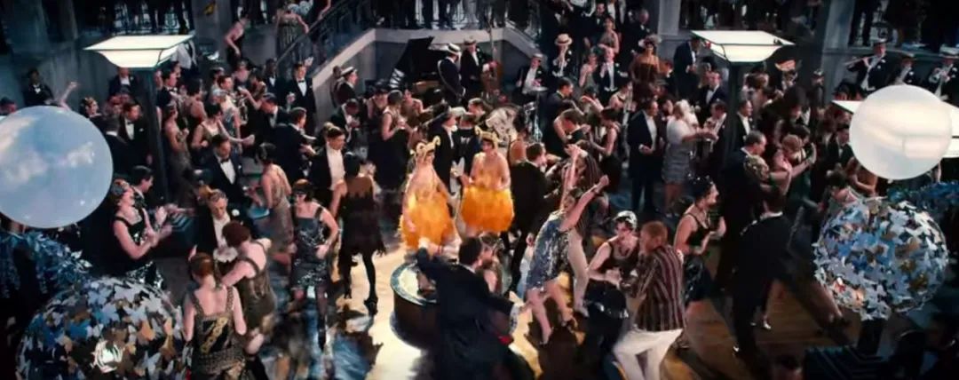 揭露美国残酷社会底层的纪录片,揭露美国奢靡生活的电影