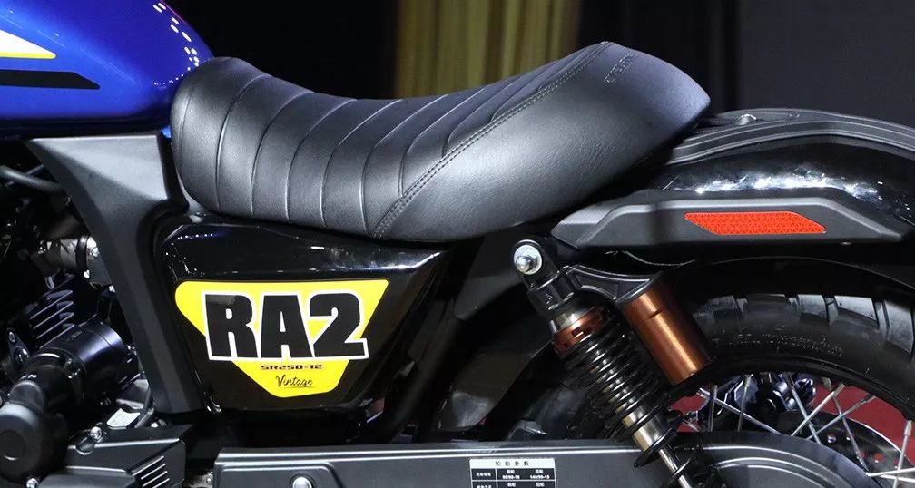 雷卡迪rx3真实试驾评测,2016年rx300升级新款