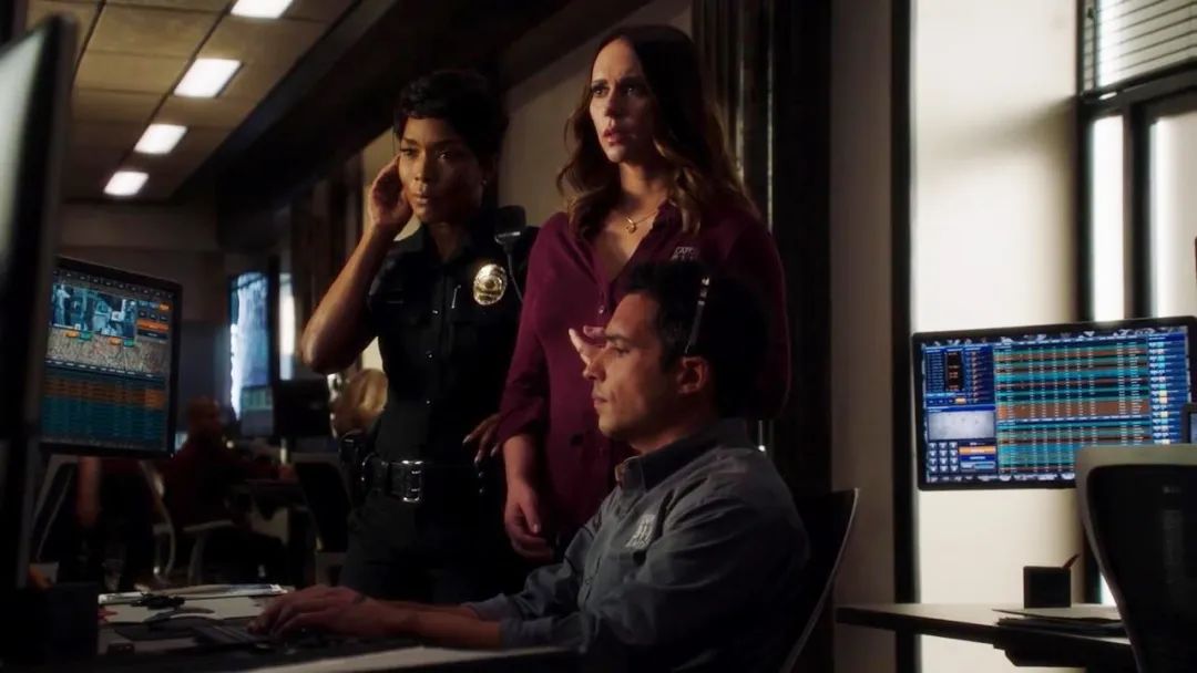 刷爆抖音的生死大片，捂住心脏看完，太过瘾了