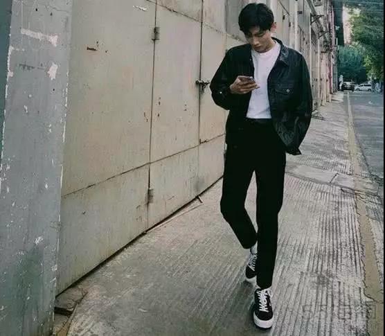 匡威果冻底低帮白敬亭,匡威白敬亭欧阳娜娜