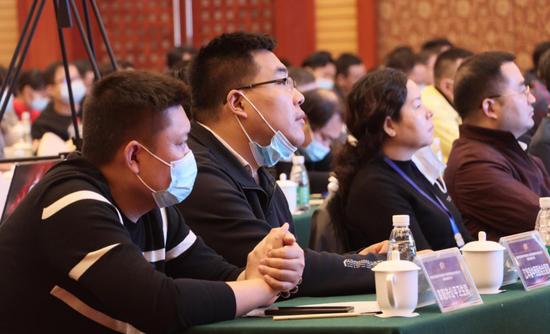 骨科论坛峰会,骨科高峰论坛报告